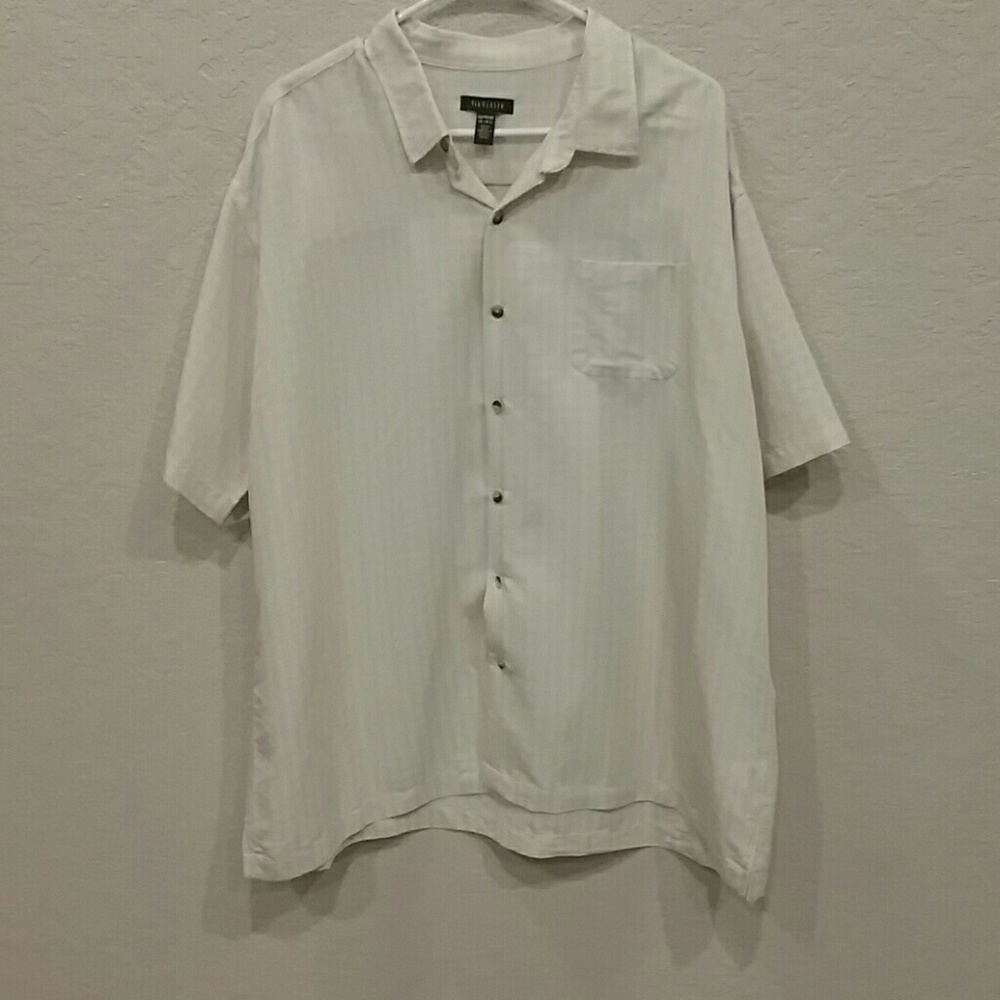 Van Heusen Men's Dress Shirt